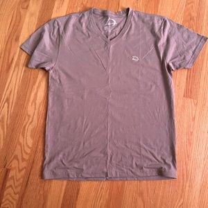 Men’s Lights Out T-Shirt Size Large. NWOT